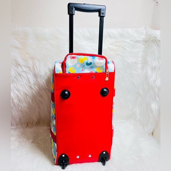 Hello Kitty Duffel Rolling Bag - Picture 3 of 4